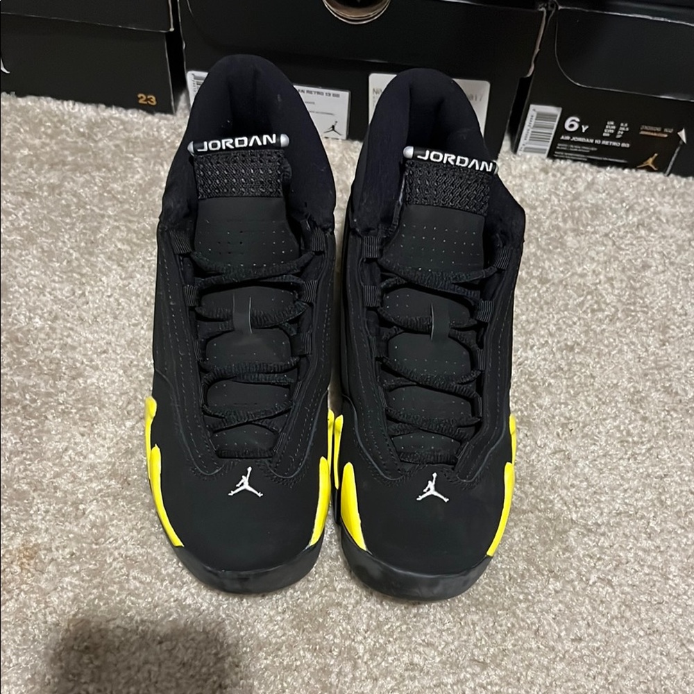 Jordan Retro 14 - Picture 2 of 2